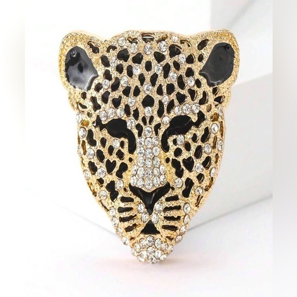 Jewelry - ✨ NWT Gold Animal Leopard 🐆 Crystal Rhinestone Inlaid Black Brooch